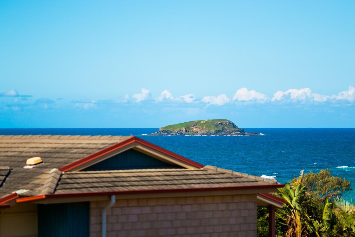 Beach Haven Executive Apartments Korora Экстерьер фото